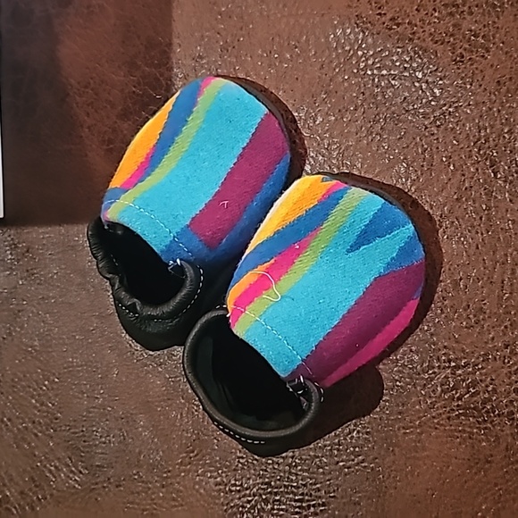 The whole herd mocs - Picture 1 of 1